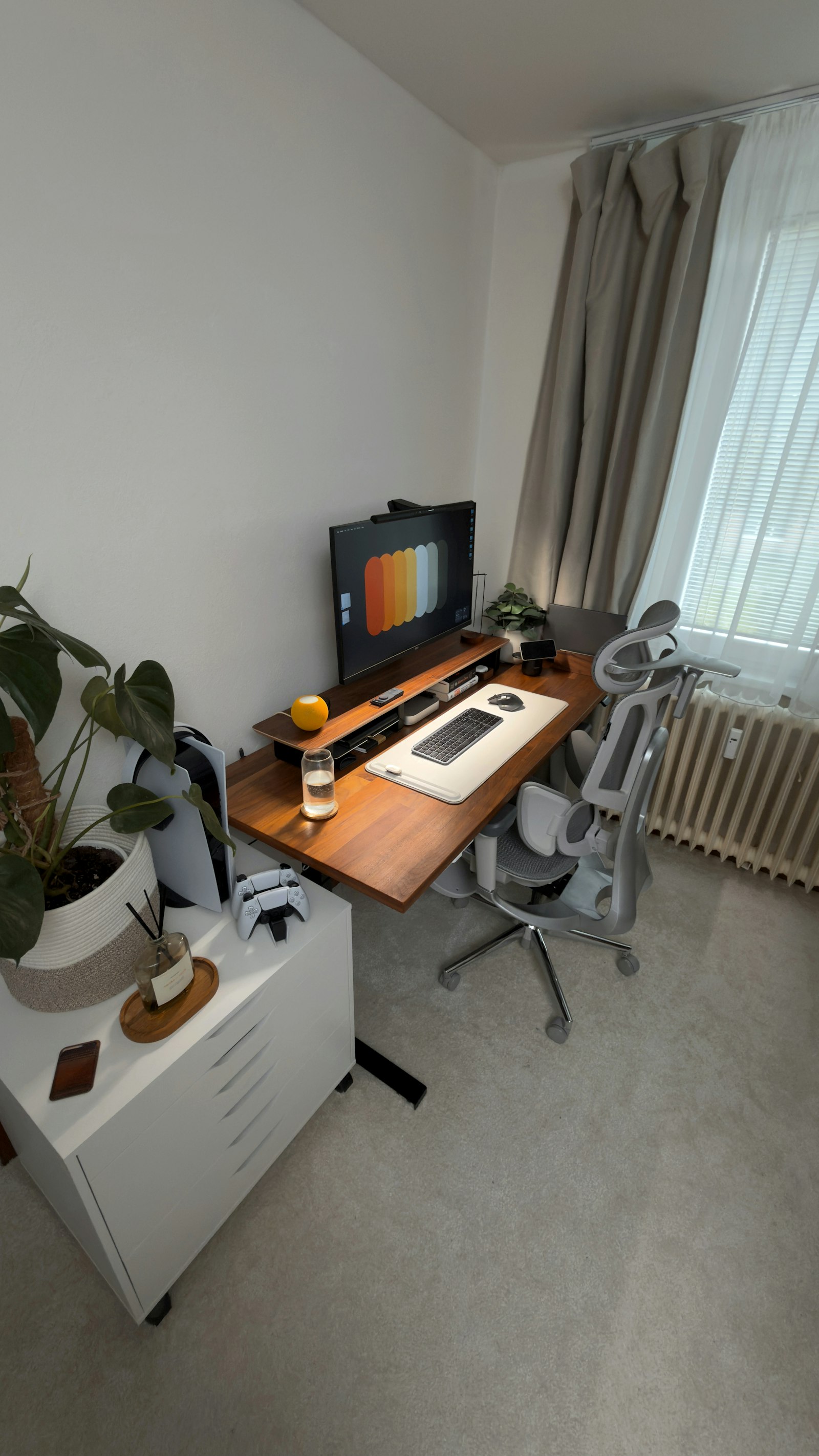 Ergonomic office chair